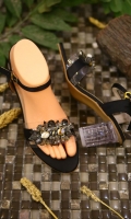 fashion-ladies-heels-for-eid-2021-1